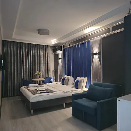Blue 3*