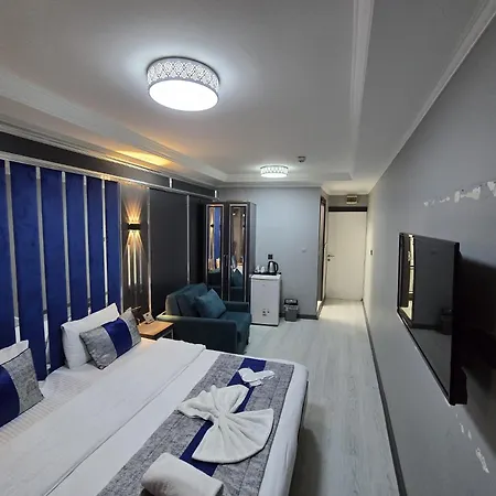 Blue 3*