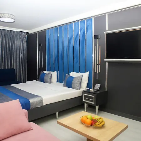 Aparthotel Blue