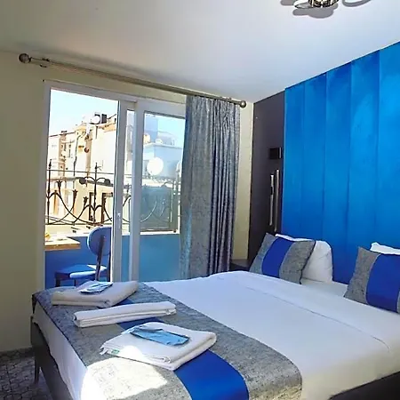 Hotel apartamentowy Blue