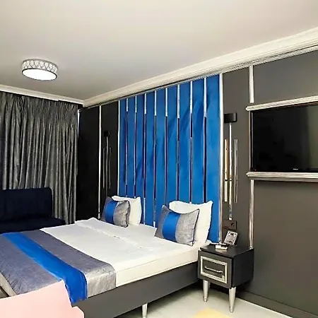 Aparthotel Blue 3*